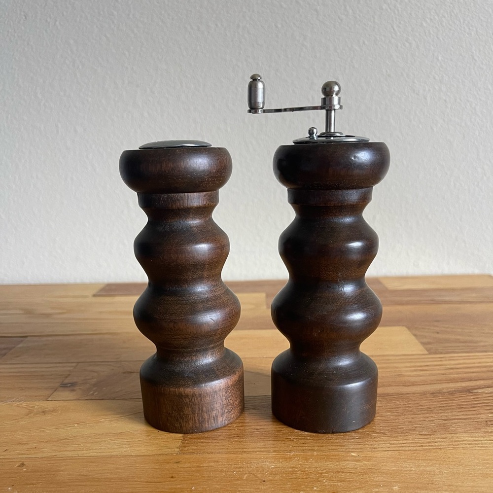 Vintage Catalina salt and pepper grinder